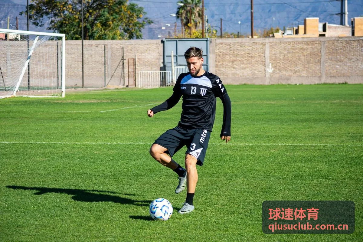 球速体育数据周报封面